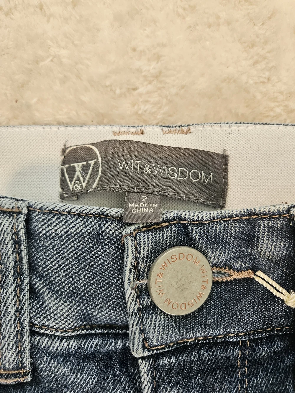 NWT Wit & Wisdom High Rise Women's Jeans Size 2 Denim Casual Streetwear - Picture 6 of 11